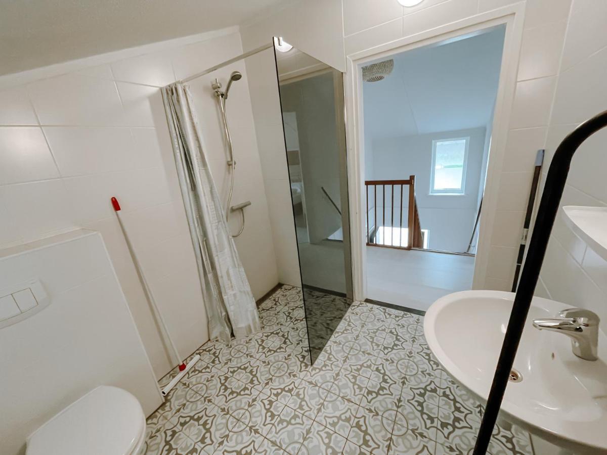Luxus Familienvilla Mit Jacuzzi & Sauna 2 Tzummarum Eksteriør billede